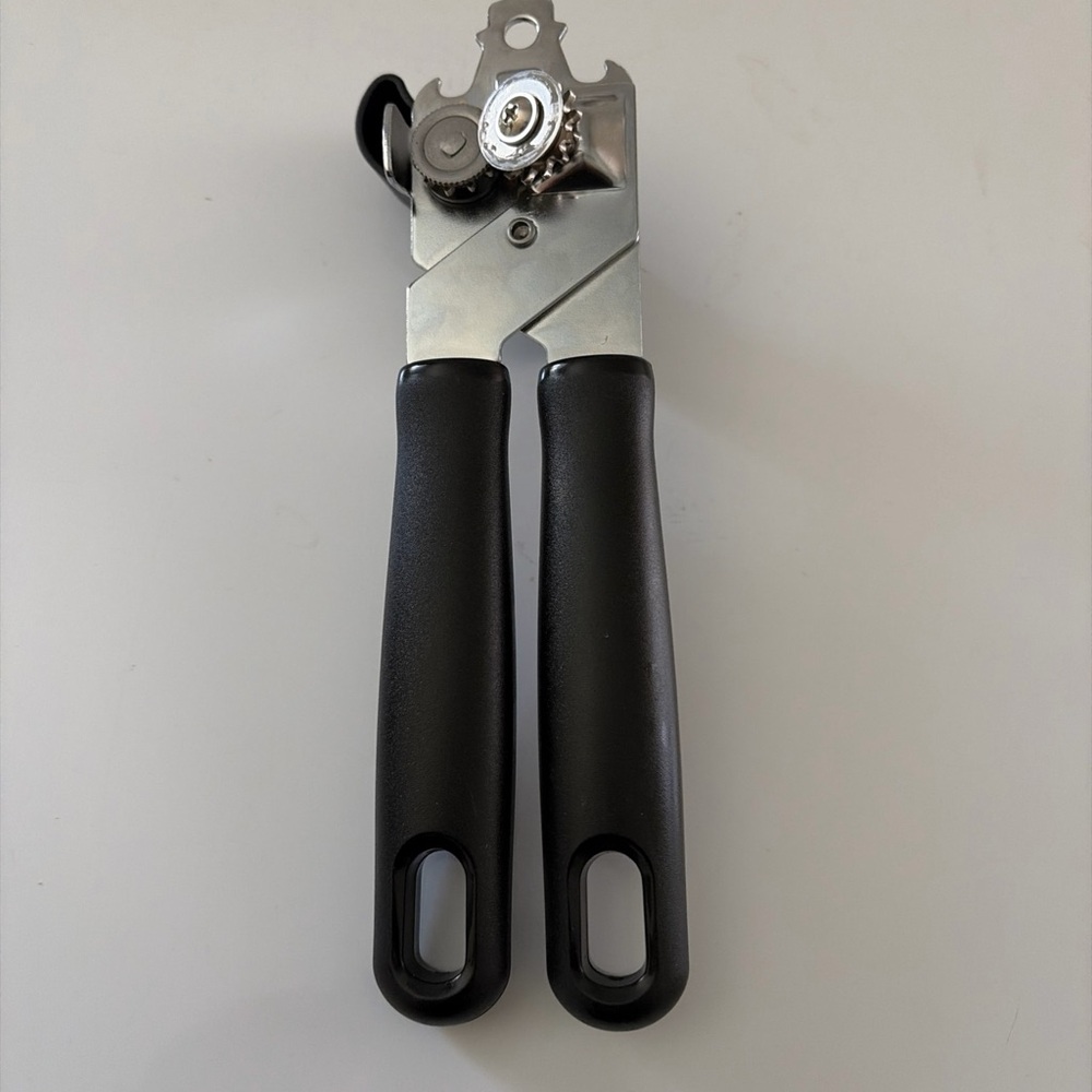 & Other Stories Black and Silver Can Opener